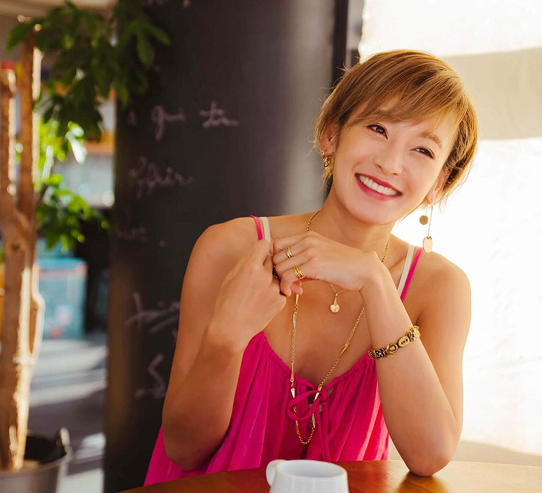 「朝からブラックコーヒー、母と同じ生活リズム」