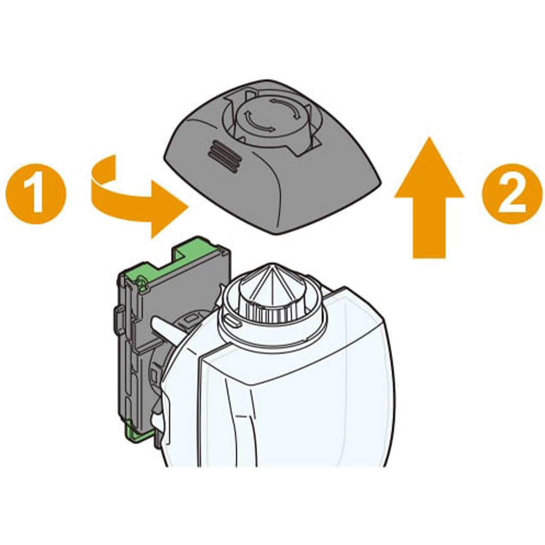 02コーヒータンク（透明）のキャップ（黒色）を外す
