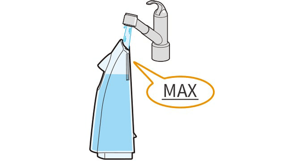 03. 飲用水を入れる