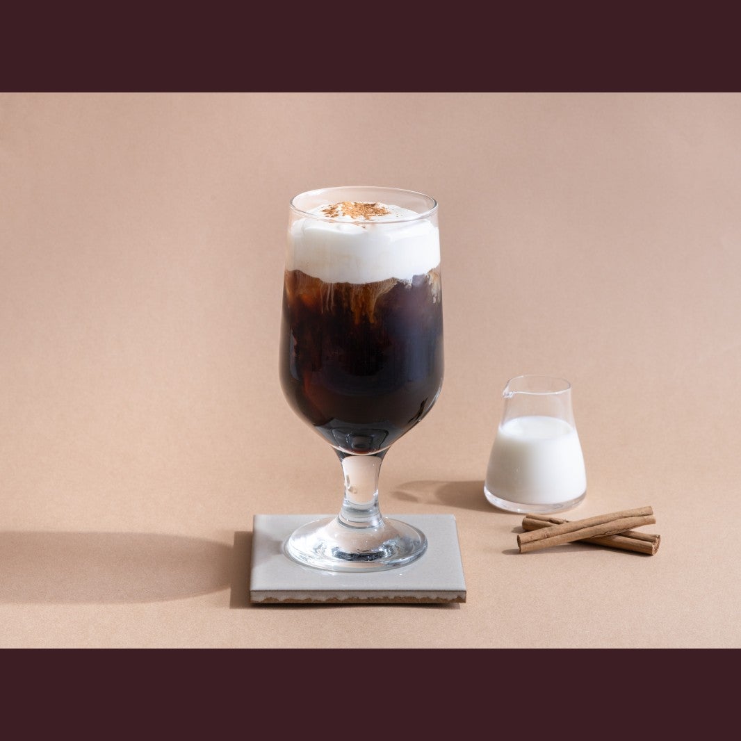 “ネスカフェ エスプレッソベース”でアイスウインナーコーヒー レシピ