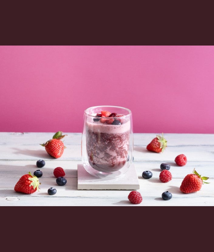 “ネスカフェ エスプレッソベース”でベリーエスプレッソスムージー ステップ 1