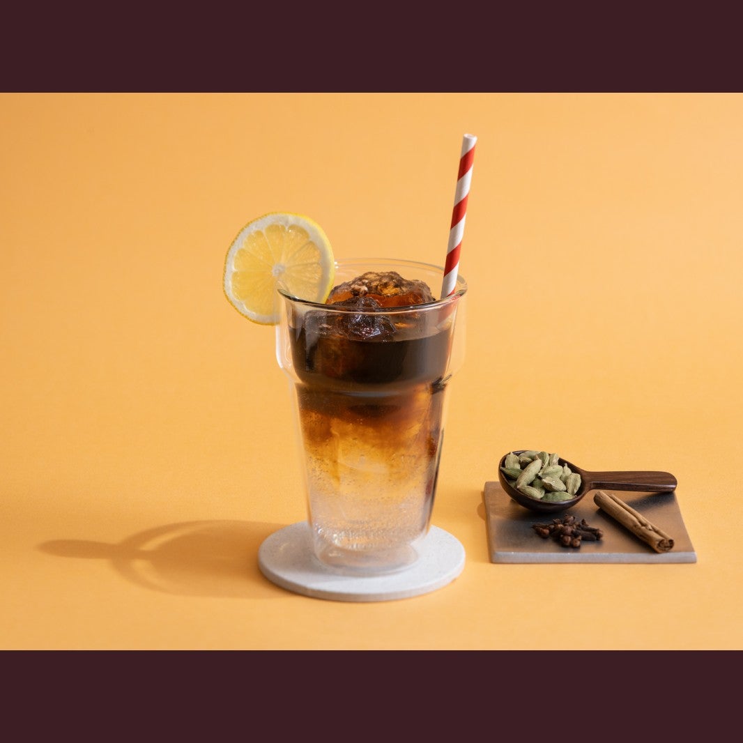 “ネスカフェ エスプレッソベース”で簡単！クラフトコーラ風アイスコーヒー レシピ