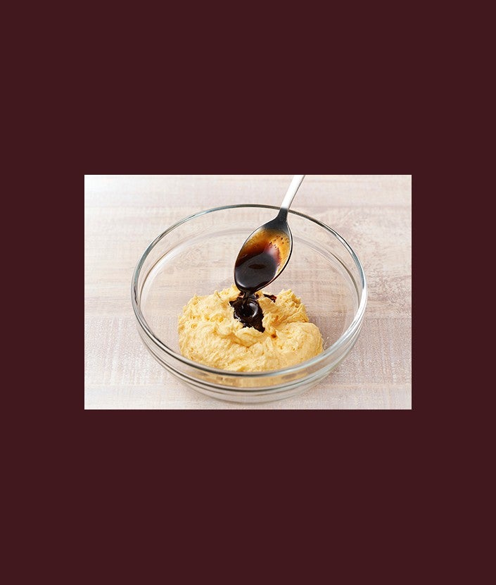 コーヒーマーブルケーキ ステップ 2