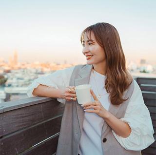 千春 44歳・新山千春 デビュー30周年「当時のウエストのサイズまで落とし