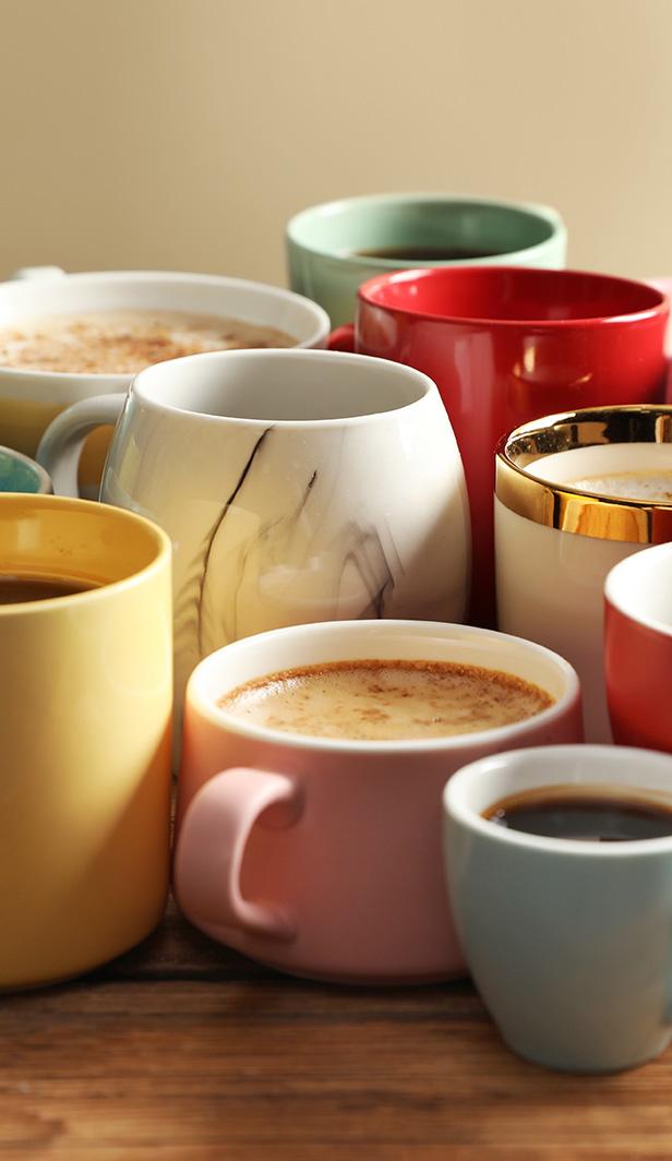 あらゆる種類のコーヒーカップ