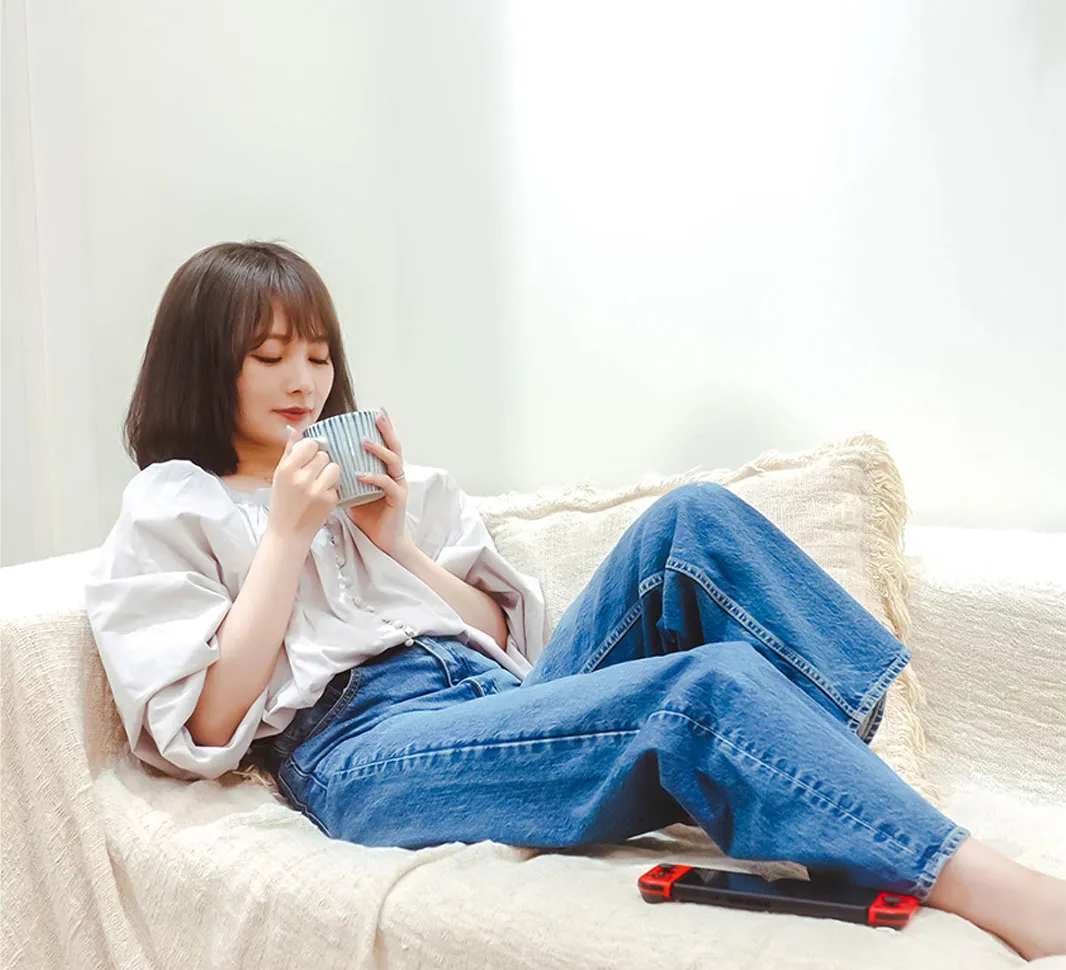 「癒し時間は愛犬とゲームで、まったりコーヒーを飲むこと」