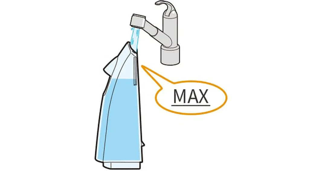 03. 飲用水を入れる