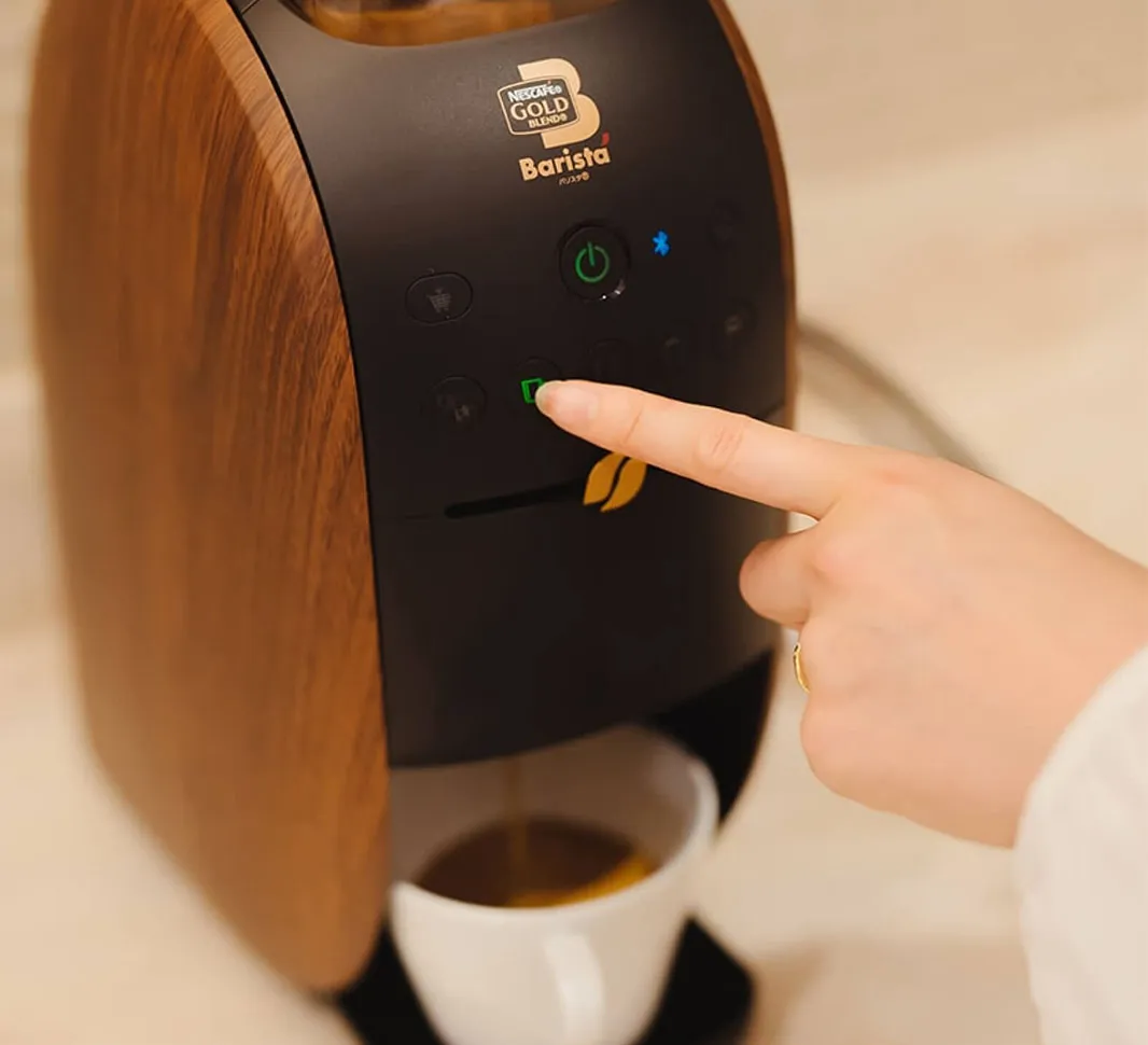 コーヒーは、学生時代から飲むようになりました。