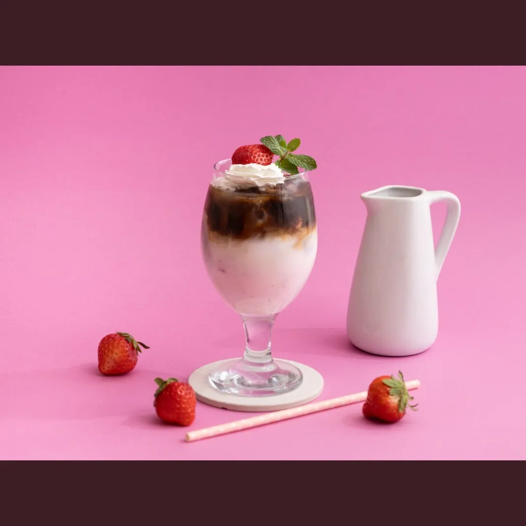 “ネスカフェ エスプレッソベース”で簡単！いちごミルクコーヒー レシピ