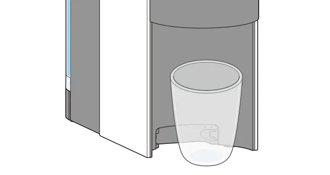 ドリップトレイを外し、500ml以上の容器を抽出口の下に置く